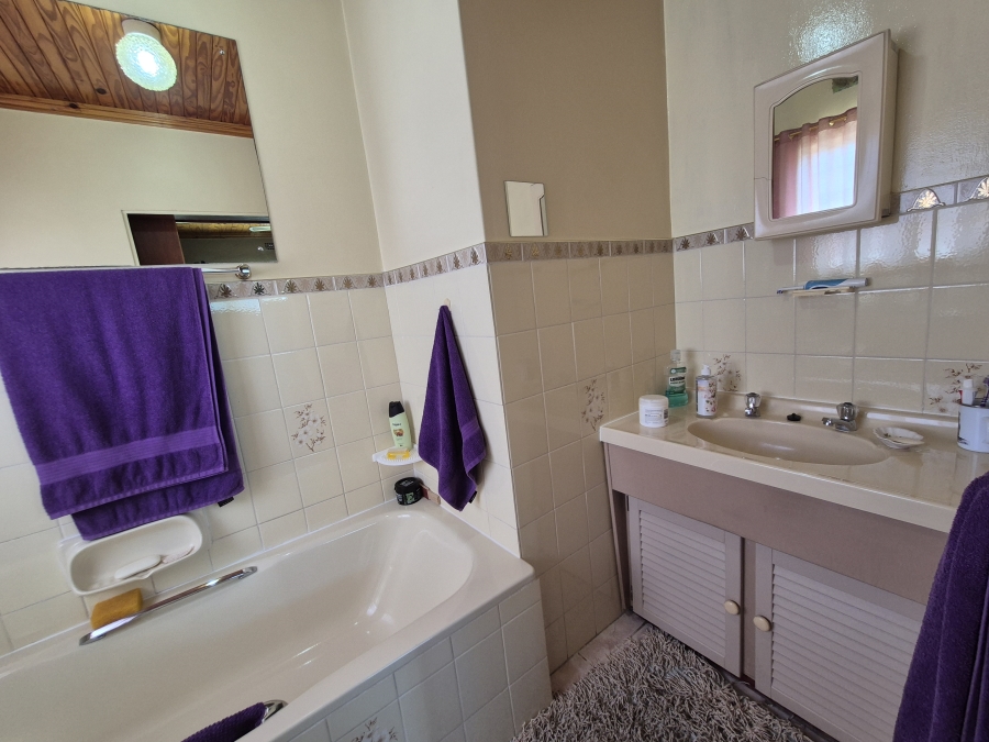 4 Bedroom Property for Sale in Dalpark Gauteng