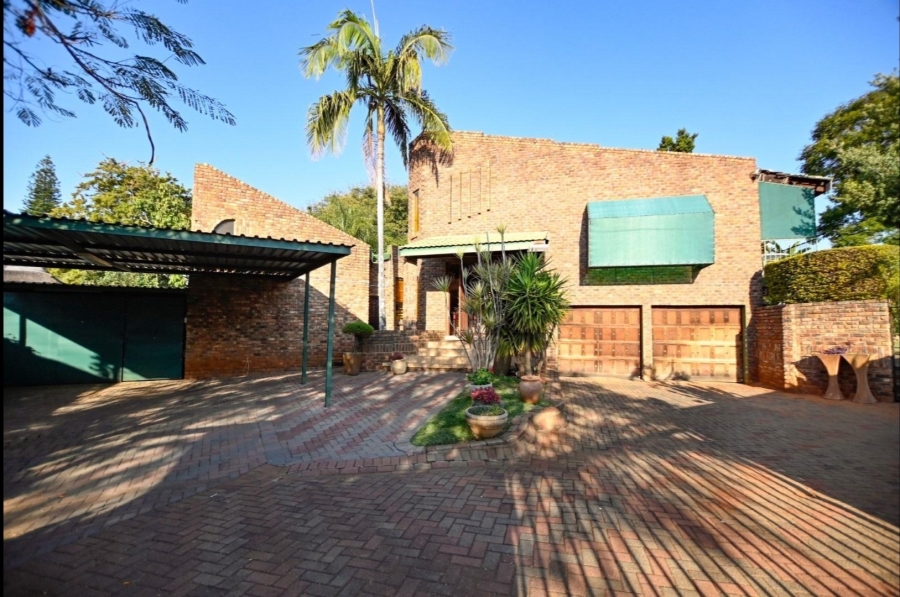 4 Bedroom Property for Sale in Ninapark Gauteng