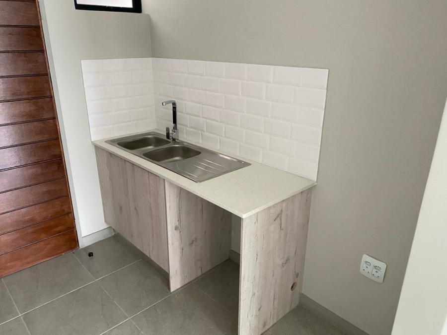2 Bedroom Property for Sale in Amberfield Gauteng