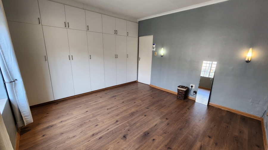 2 Bedroom Property for Sale in Heidelberg Gauteng