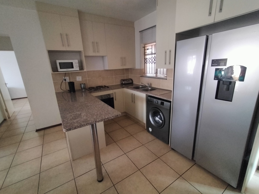 2 Bedroom Property for Sale in Hesteapark Gauteng