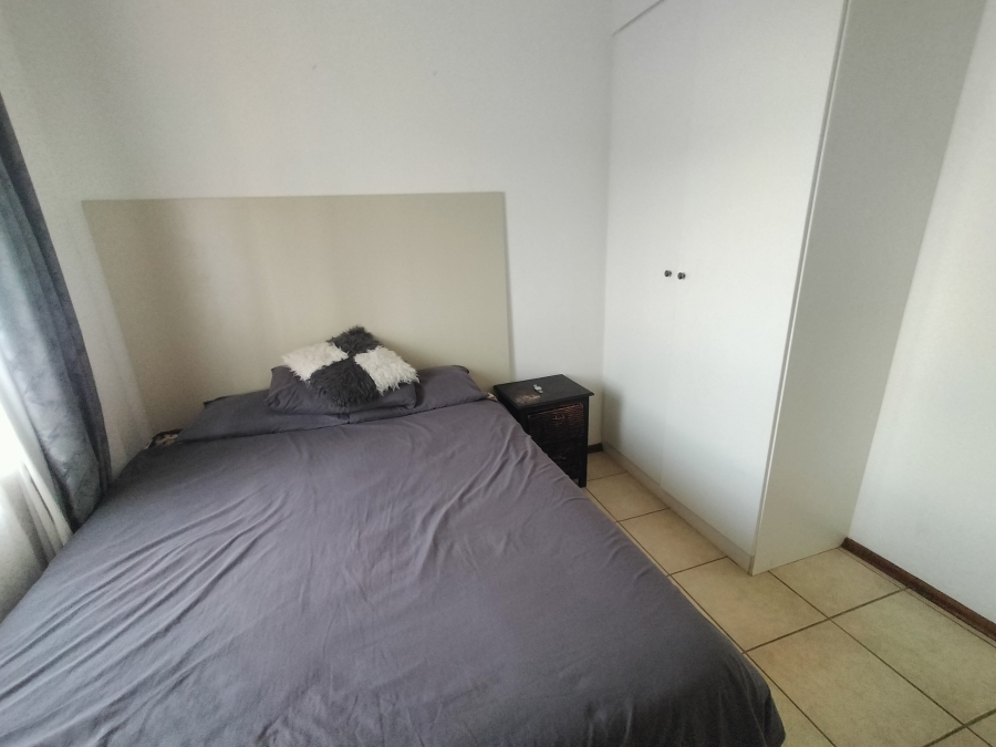 2 Bedroom Property for Sale in Hesteapark Gauteng