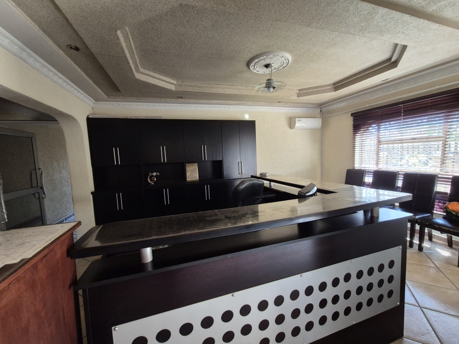 To Let 4 Bedroom Property for Rent in Dalpark Gauteng