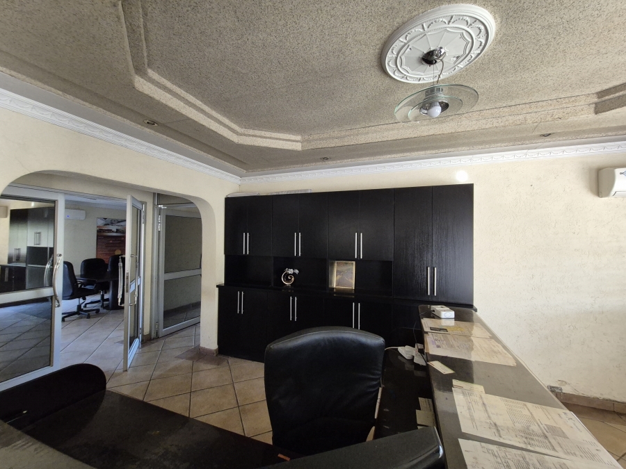 To Let 4 Bedroom Property for Rent in Dalpark Gauteng