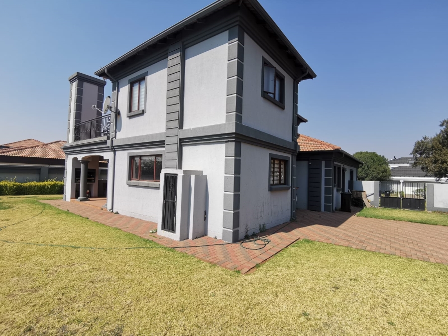 3 Bedroom Property for Sale in Helderwyk Gauteng