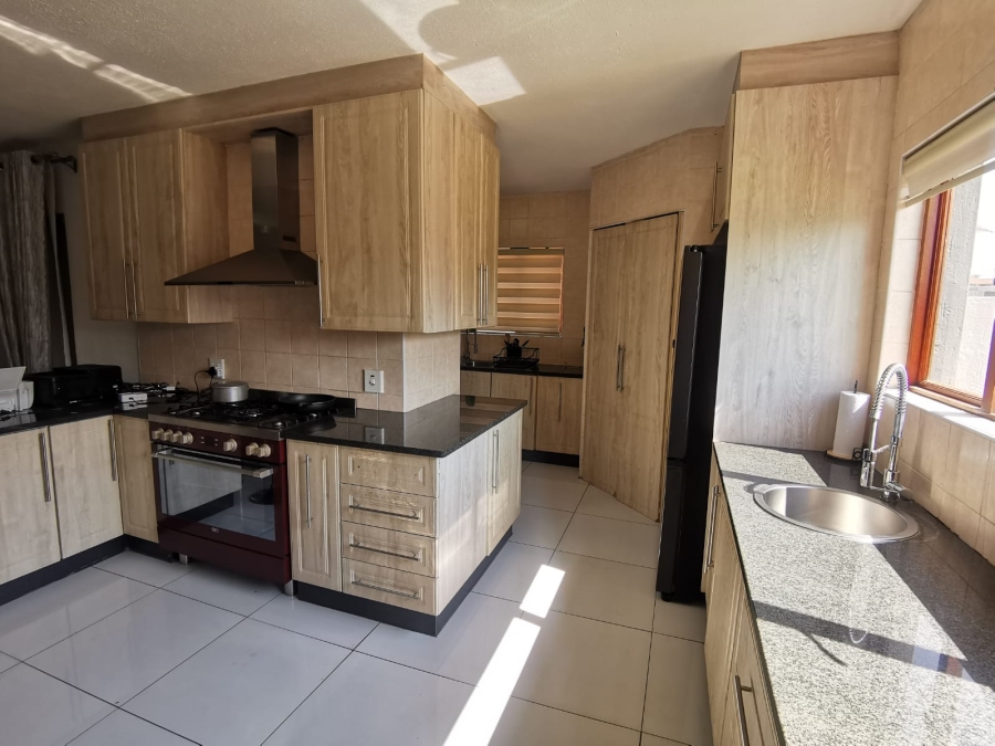 3 Bedroom Property for Sale in Helderwyk Gauteng