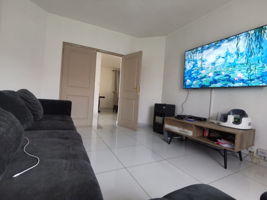 3 Bedroom Property for Sale in Helderwyk Gauteng