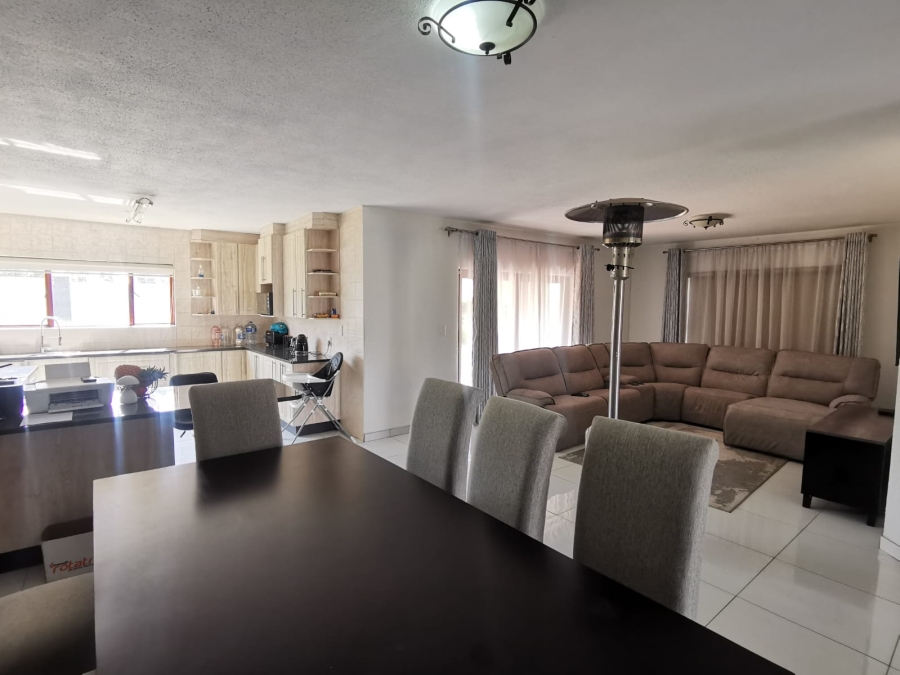 3 Bedroom Property for Sale in Helderwyk Gauteng