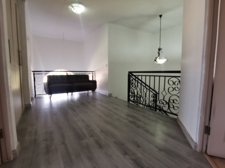 3 Bedroom Property for Sale in Helderwyk Gauteng