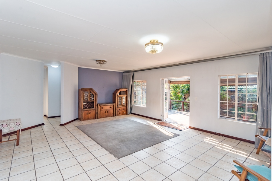 3 Bedroom Property for Sale in Hennopspark Gauteng
