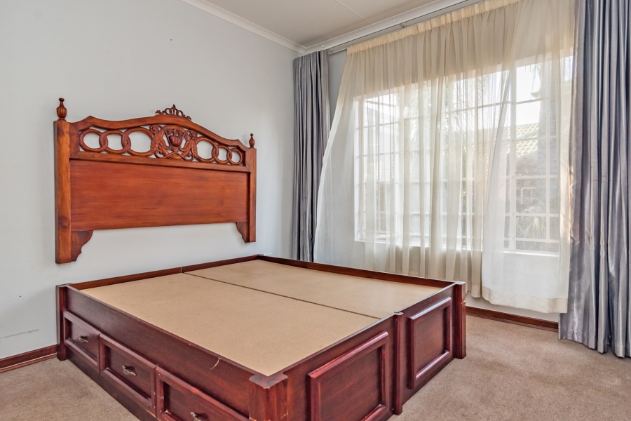 3 Bedroom Property for Sale in Hennopspark Gauteng