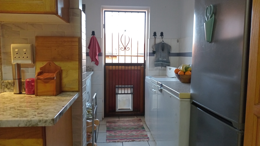 3 Bedroom Property for Sale in Hennopspark Gauteng