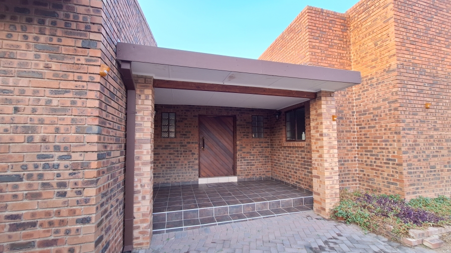 3 Bedroom Property for Sale in The Reeds Gauteng