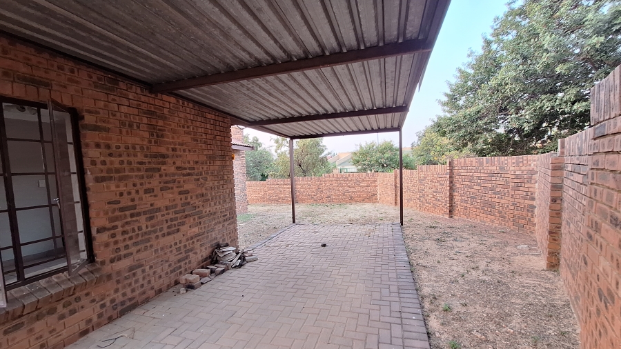 3 Bedroom Property for Sale in The Reeds Gauteng