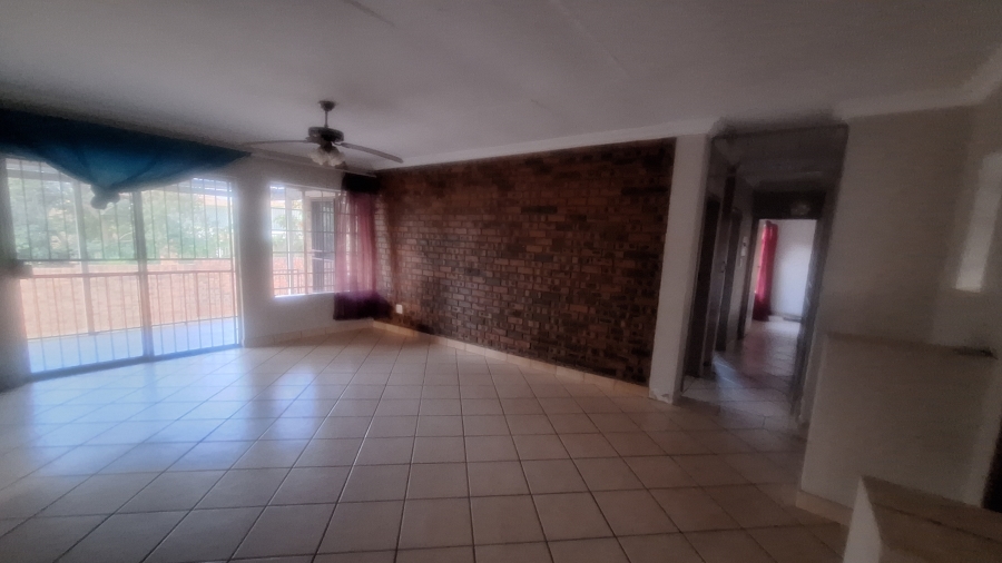 3 Bedroom Property for Sale in The Reeds Gauteng