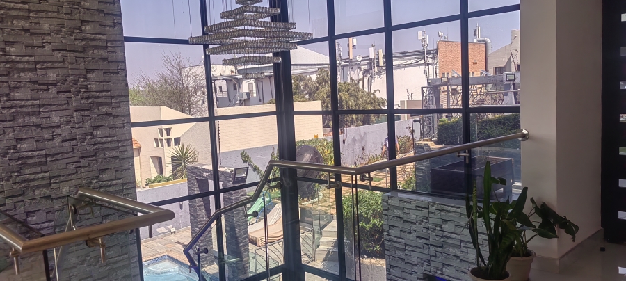 5 Bedroom Property for Sale in Winchester Hills Gauteng