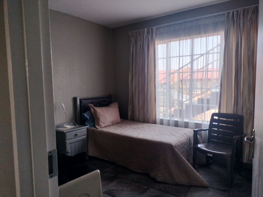 2 Bedroom Property for Sale in Sunair Park Gauteng