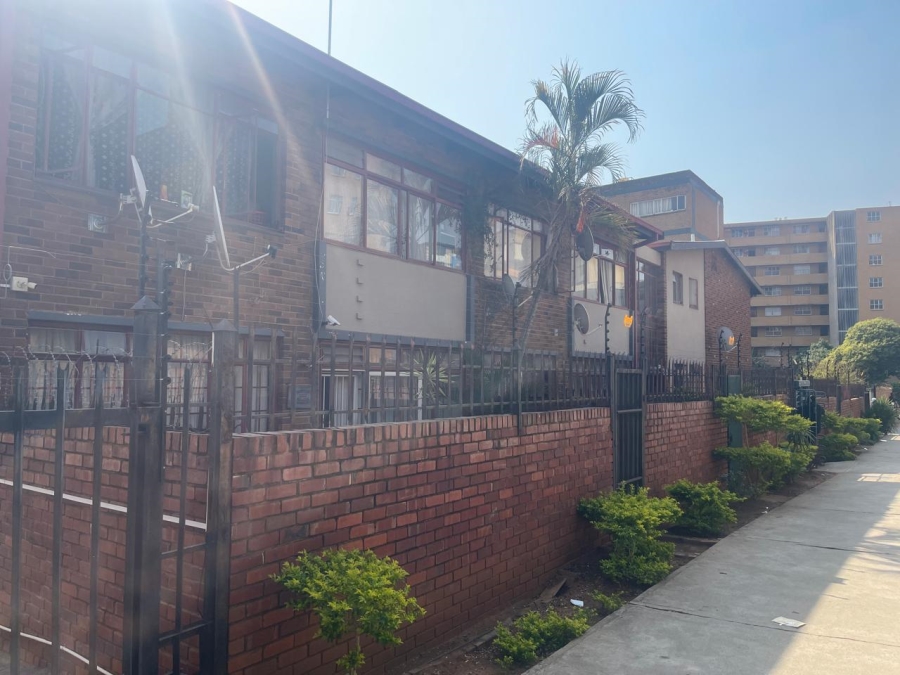 5 Bedroom Property for Sale in Sunnyside Gauteng
