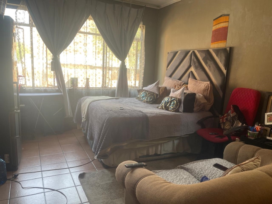 5 Bedroom Property for Sale in Sunnyside Gauteng