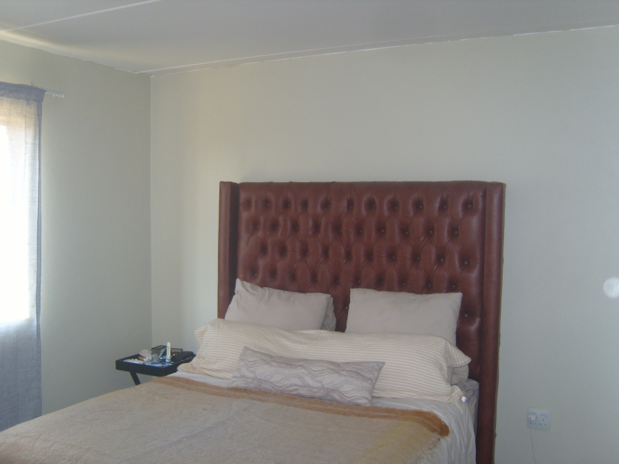 2 Bedroom Property for Sale in Albertsdal Gauteng