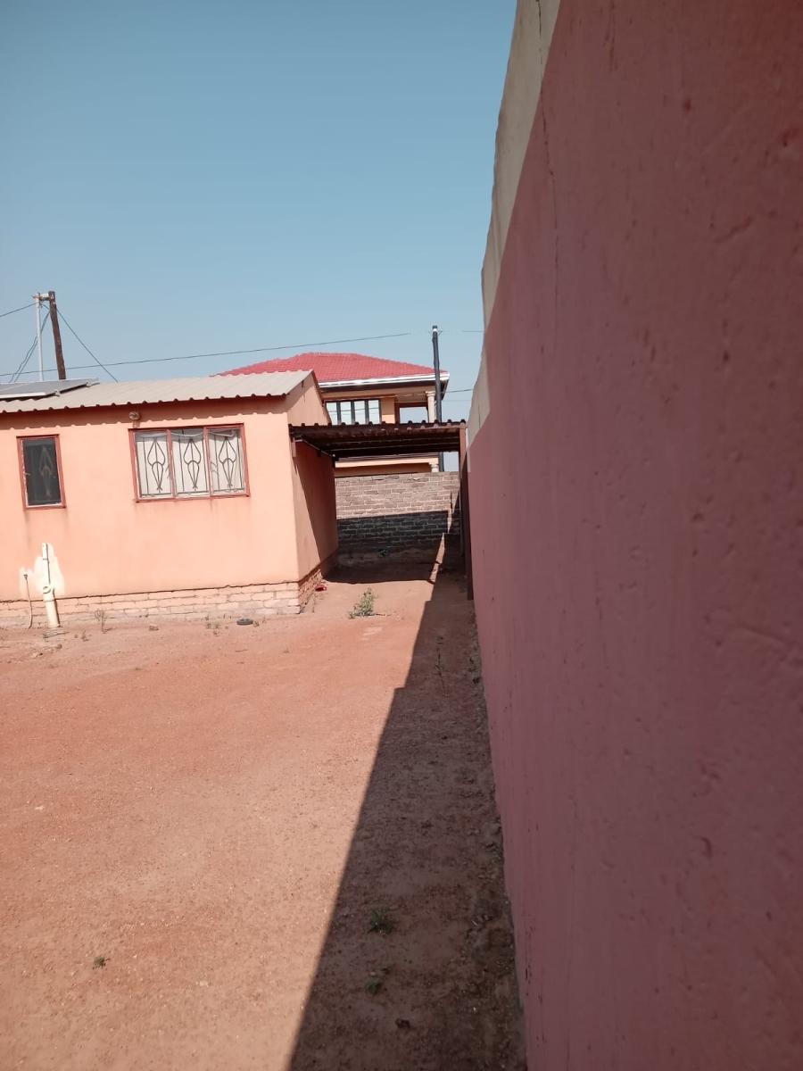 2 Bedroom Property for Sale in Orange Farm Gauteng