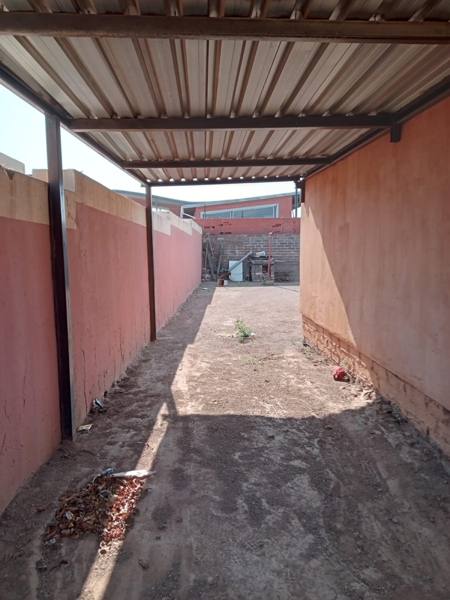 2 Bedroom Property for Sale in Orange Farm Gauteng