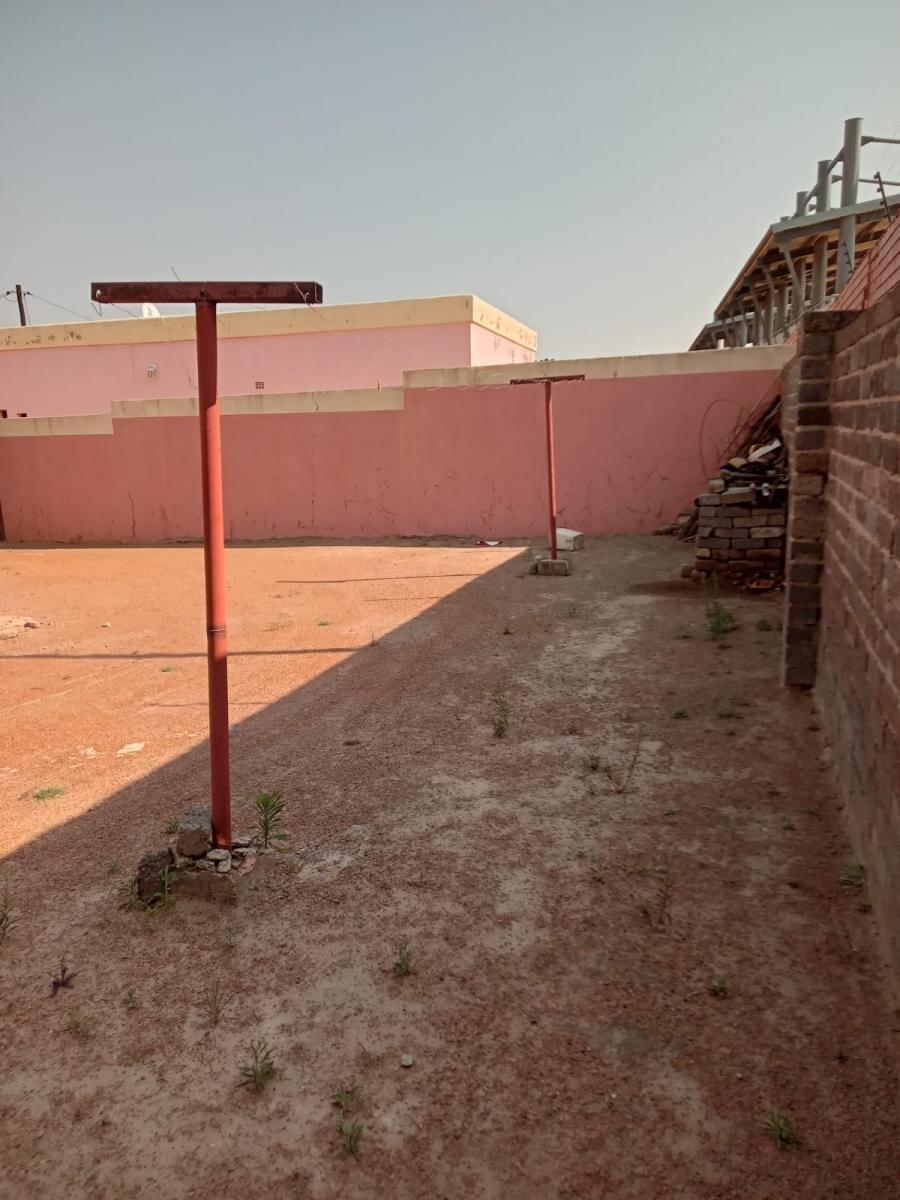 2 Bedroom Property for Sale in Orange Farm Gauteng