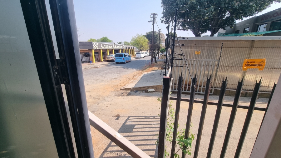 To Let commercial Property for Rent in Kensington B Gauteng