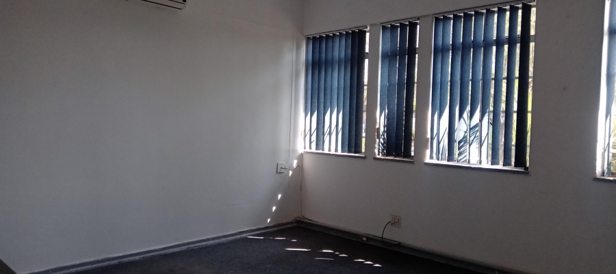 To Let commercial Property for Rent in Benrose Gauteng