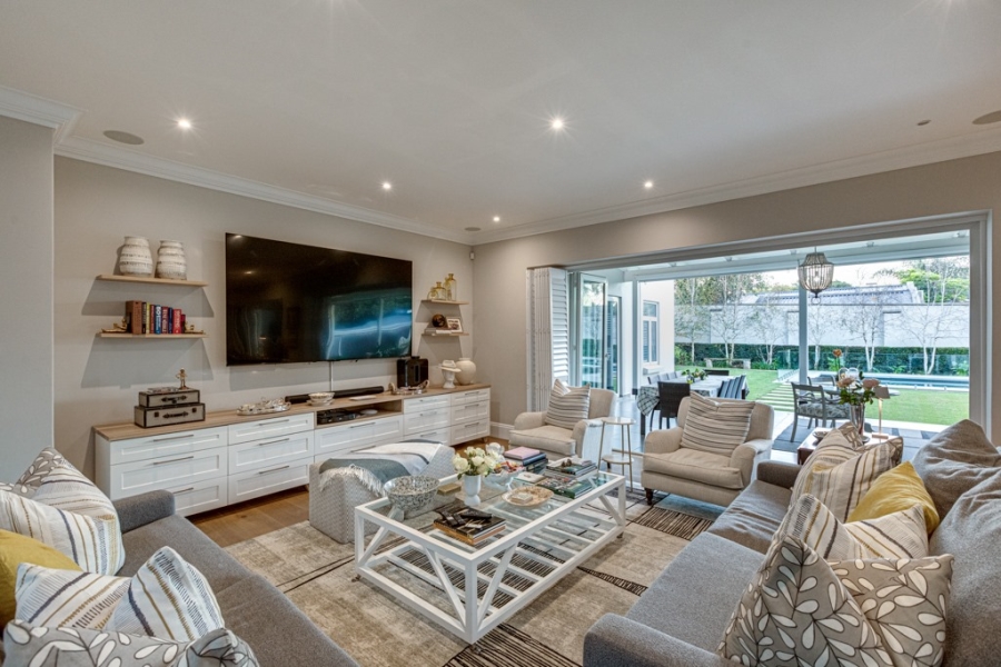 To Let 5 Bedroom Property for Rent in Bryanston Gauteng