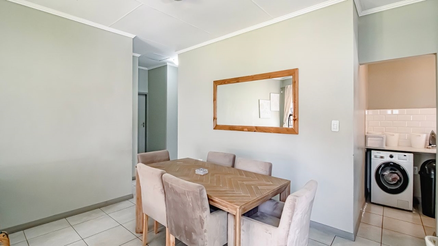 3 Bedroom Property for Sale in Rooihuiskraal North Gauteng