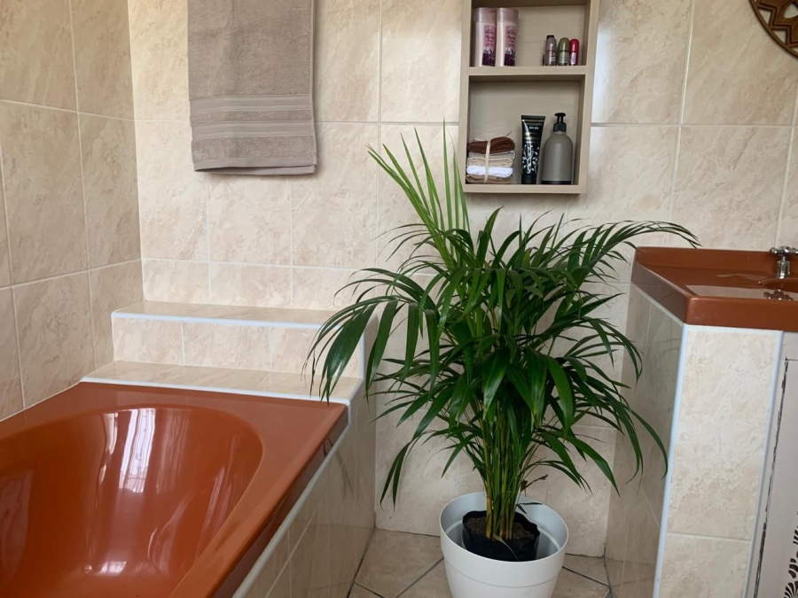 3 Bedroom Property for Sale in Three Rivers East Gauteng