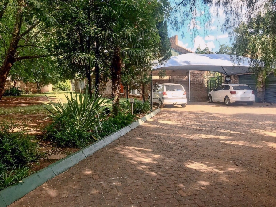3 Bedroom Property for Sale in Three Rivers East Gauteng