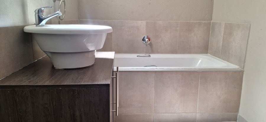 3 Bedroom Property for Sale in Terenure Gauteng