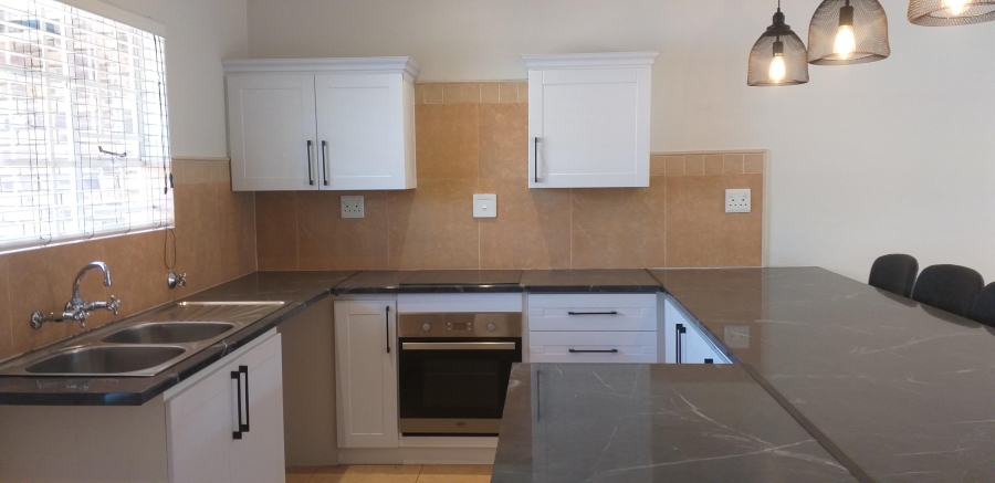 2 Bedroom Property for Sale in Norton Park Gauteng