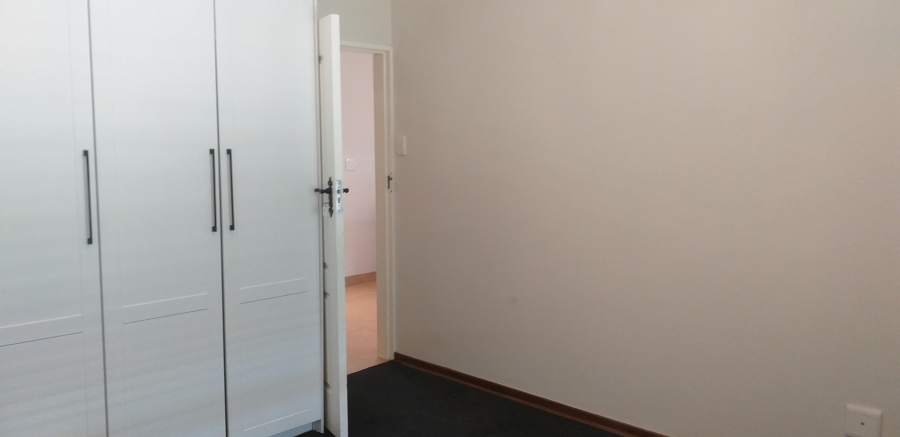 2 Bedroom Property for Sale in Norton Park Gauteng