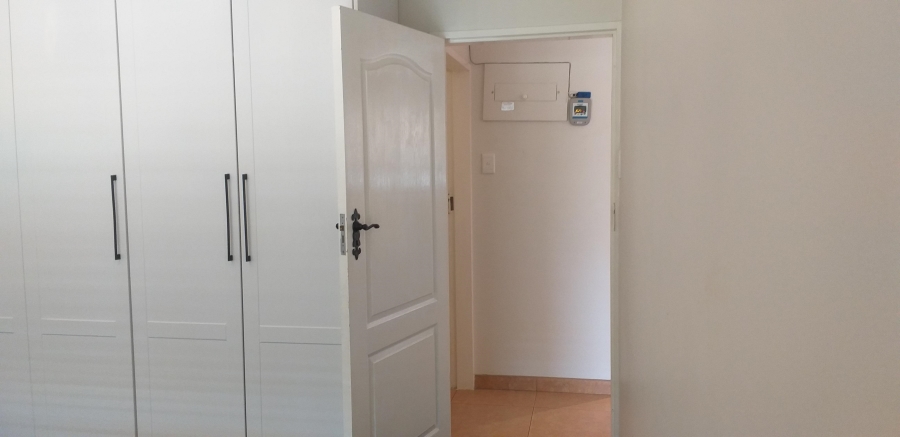 2 Bedroom Property for Sale in Norton Park Gauteng