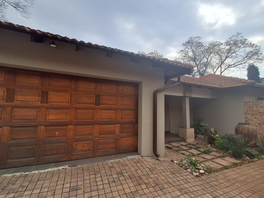 4 Bedroom Property for Sale in Three Rivers Gauteng