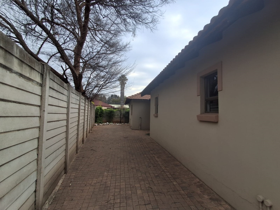 4 Bedroom Property for Sale in Three Rivers Gauteng