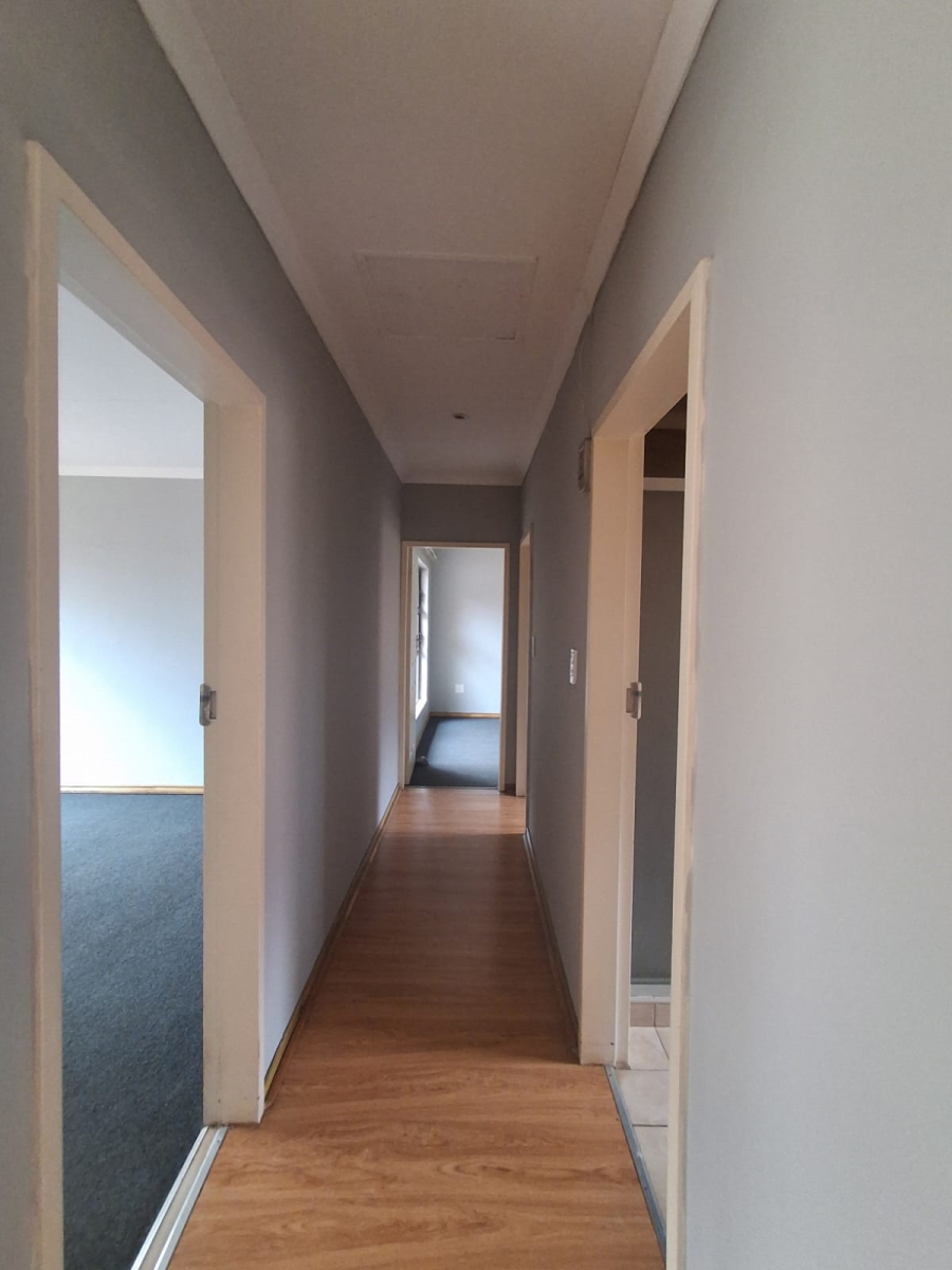 4 Bedroom Property for Sale in Three Rivers Gauteng