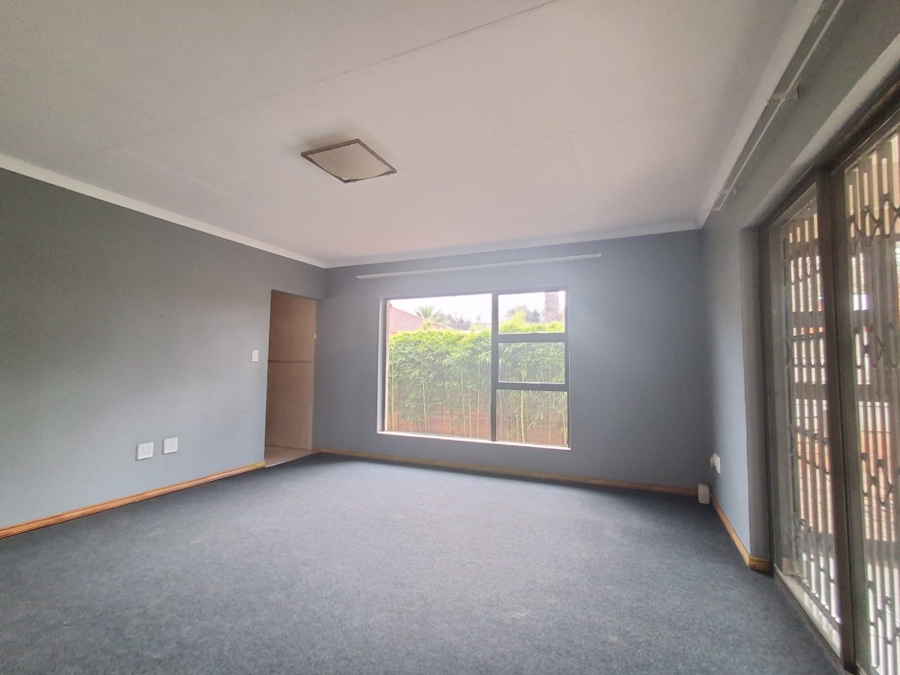 4 Bedroom Property for Sale in Three Rivers Gauteng
