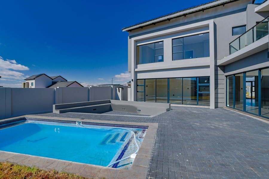 4 Bedroom Property for Sale in Midstream Heights Gauteng