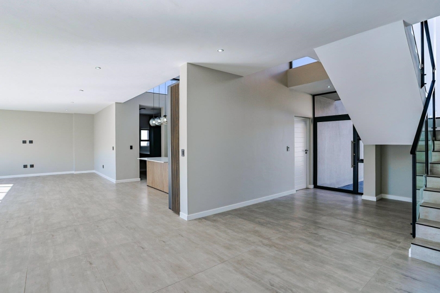 4 Bedroom Property for Sale in Midstream Heights Gauteng