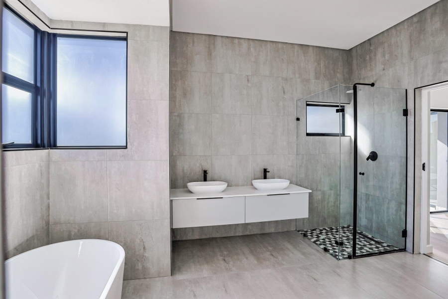 4 Bedroom Property for Sale in Midstream Heights Gauteng