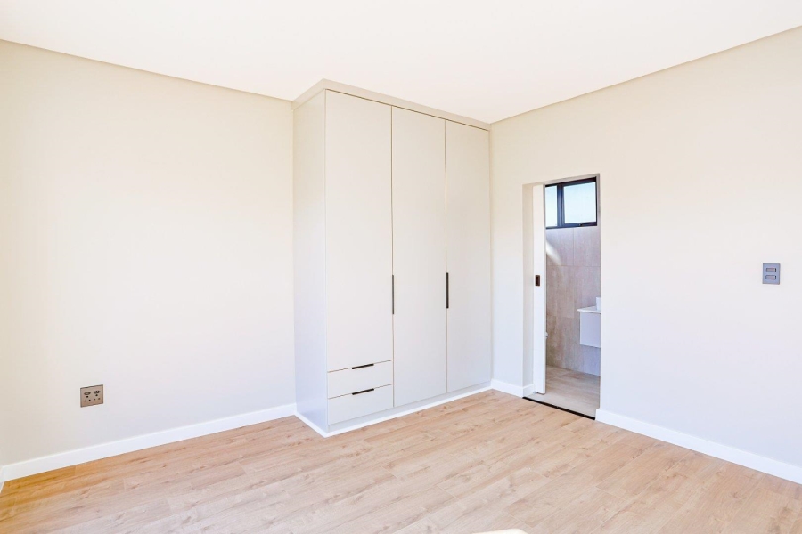 4 Bedroom Property for Sale in Midstream Heights Gauteng