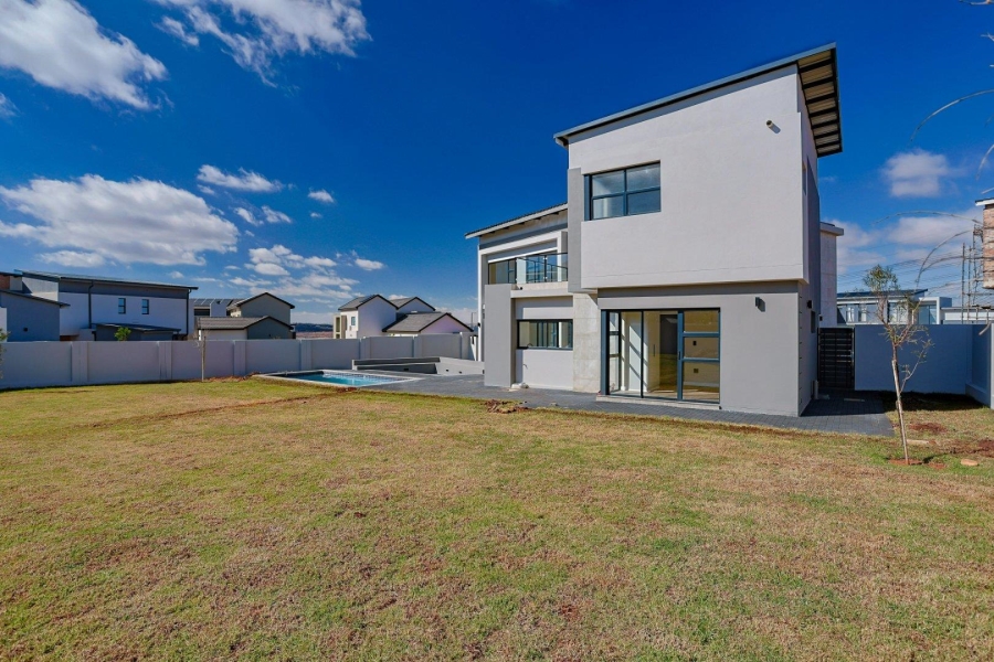 4 Bedroom Property for Sale in Midstream Heights Gauteng