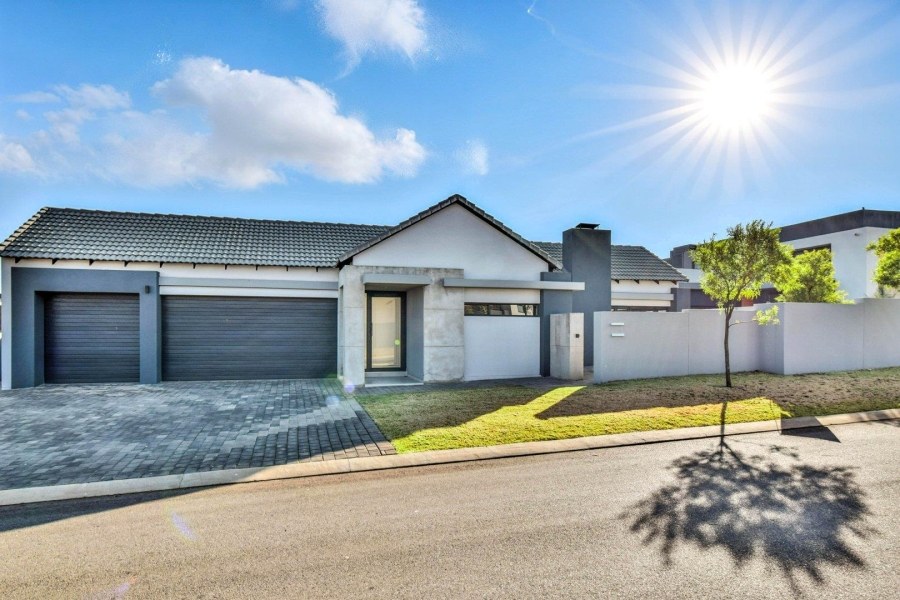 4 Bedroom Property for Sale in Midstream Estate Gauteng