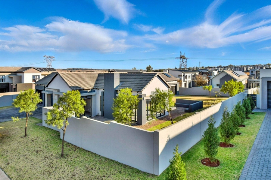 4 Bedroom Property for Sale in Midstream Estate Gauteng