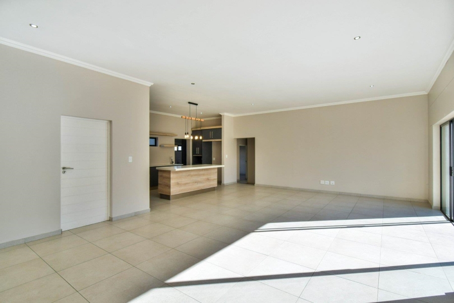 4 Bedroom Property for Sale in Midstream Estate Gauteng