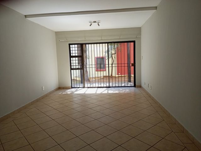 0 Bedroom Property for Sale in Oukraal Estate Gauteng